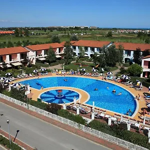 https://pioppi-lido-atanea.hotelinveneto.com